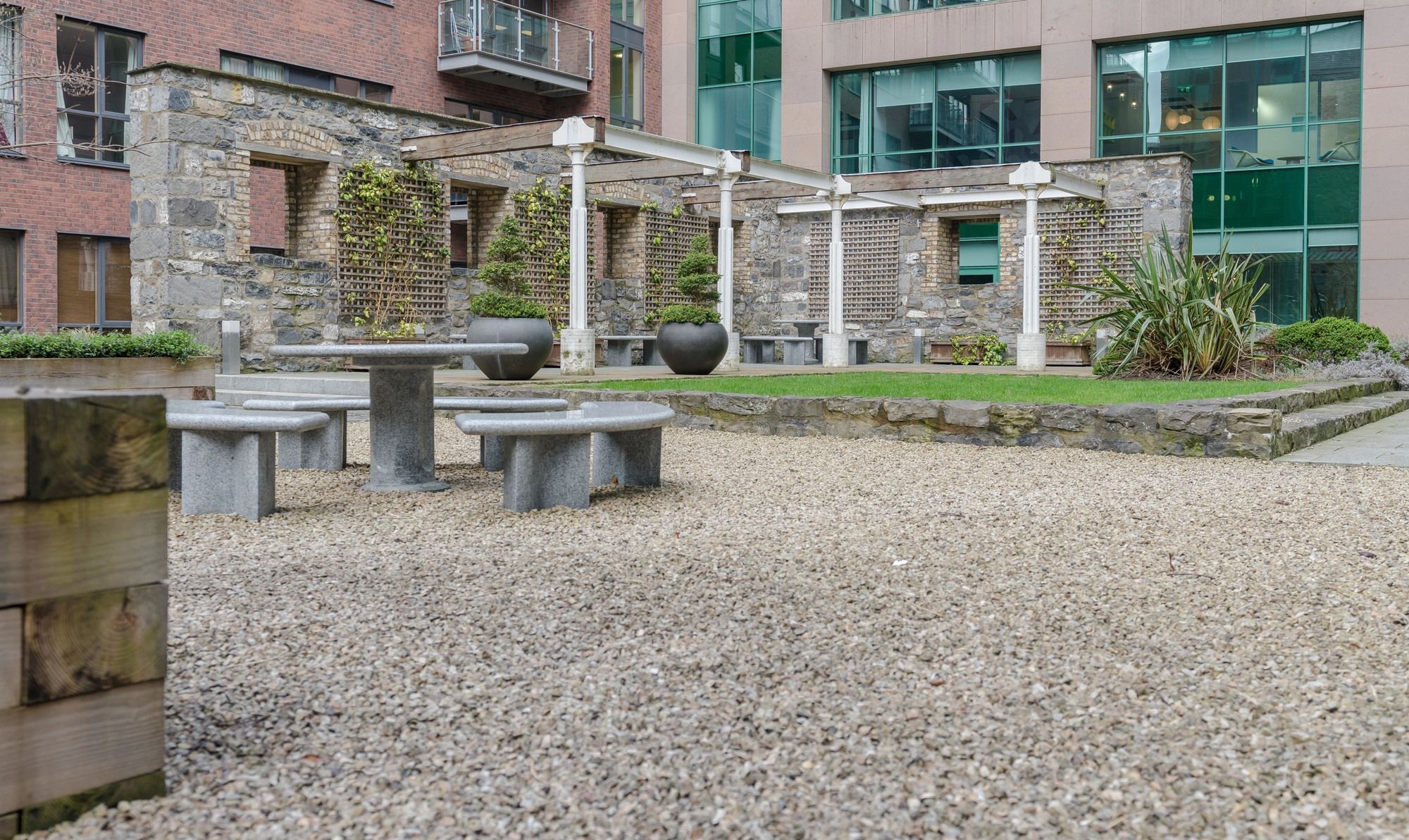 The Grand Canal Dock Apartment Dublin Exterior photo